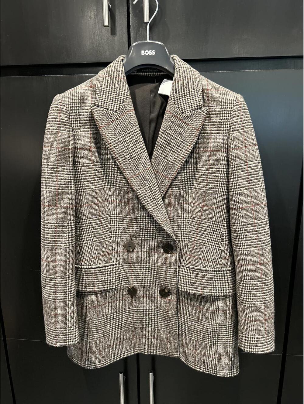 Elie Tahari Double-Breasted Blazer - Classic Houndstooth